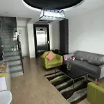 Diamond Suite Central