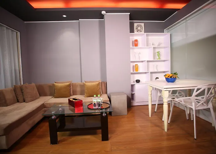 Diamond Suite Central