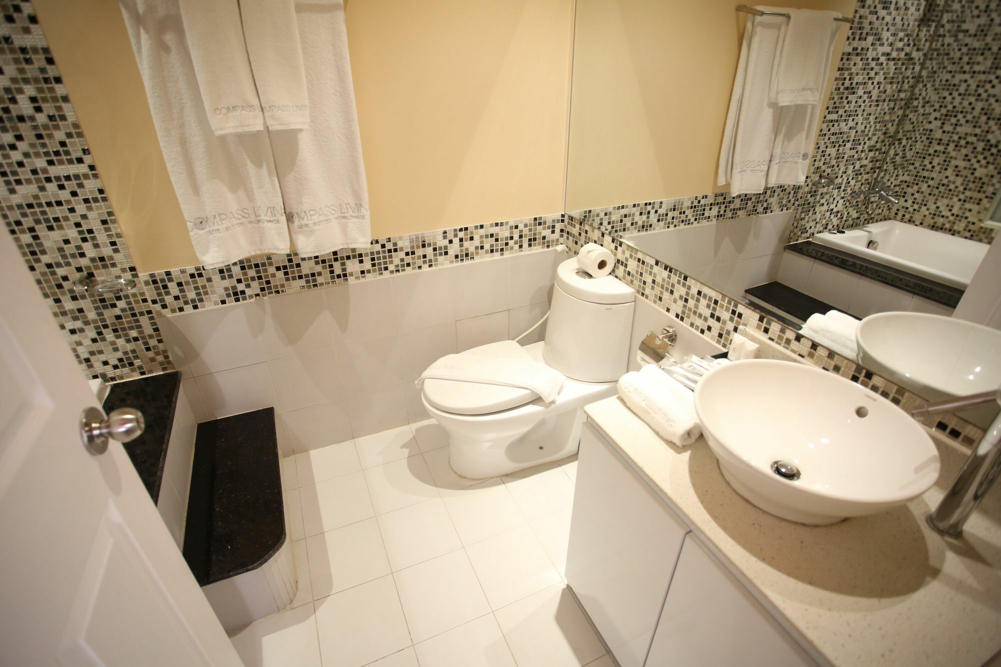 Diamond * TP. Hồ Chí Minh